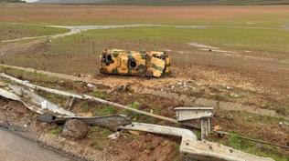 Askeri ara� kontrolden ��kt�: Yaral� askerler tedavi alt�nda