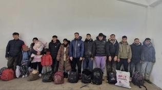 �ki ilde d�zensiz g�� denetimi: Yasa d��� g��e ge�it verilmedi