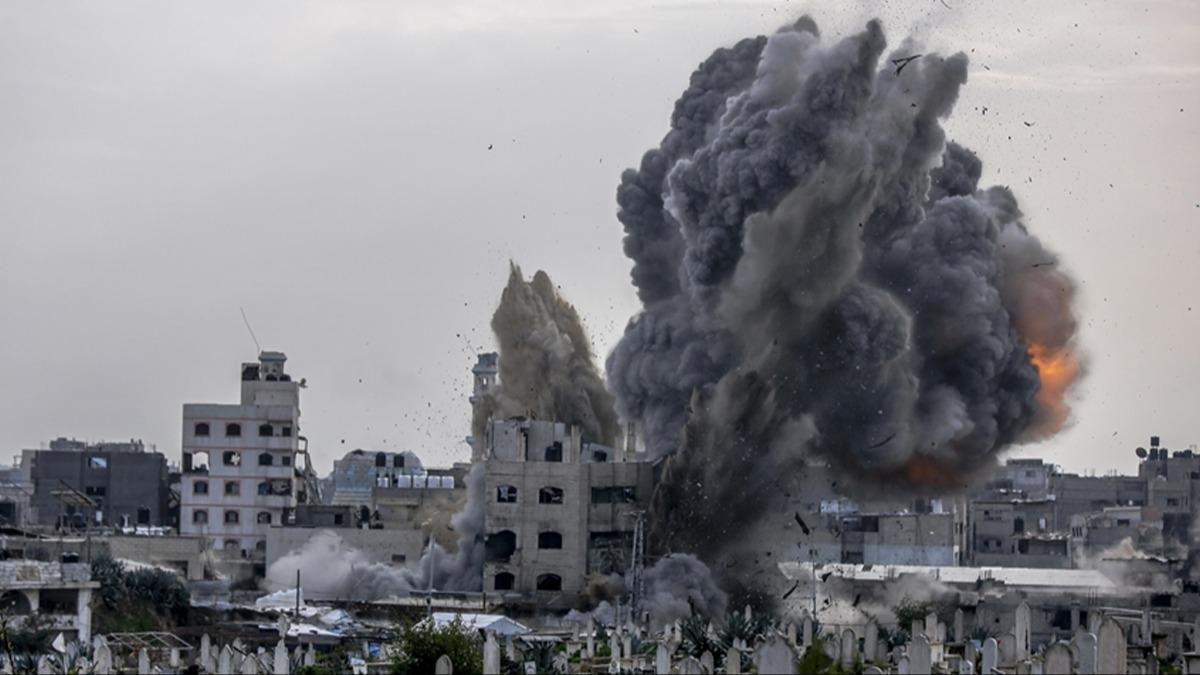 �srail'in sald�r�lar� sonucu Gazze'de hayat�n� kaybedenlerin say�s� 72 bini ge�ti