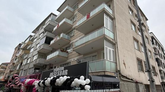 �stanbul'da gece yar�s� panik: 5 katl� bina tahliye edildi