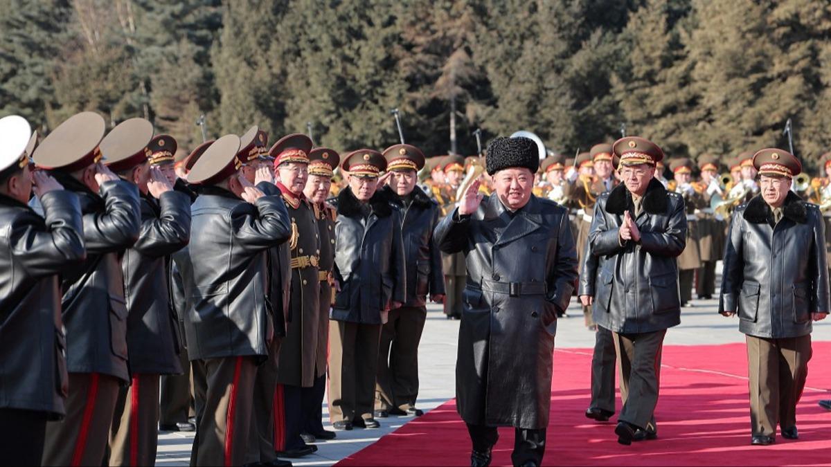 Kim'den �ran'a kritik mesaj! Zamanlama dikkat �ekti