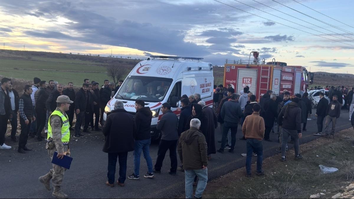 Mardin'de kafa kafaya �arp��ma: �ok say�da ki�i yaraland�