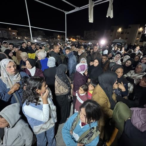 Filistin K�z�lay�: �srail'in k�s�tlamalar� alt�nda Refah S�n�r Kap�s�'ndan 47 ki�i M�s�r'a ge�ti