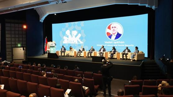 Marake�'te T�rkiye modeli vurgusu� Bakan I��khan: �ocuklar i�in ortak m�cadele �art