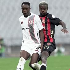 Drissa Camara'ya PFDK'dan 2 ma� men cezas�