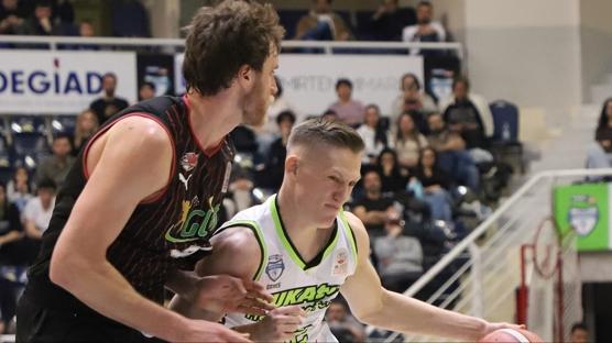 Manisa Basket deplasmanda kazand�