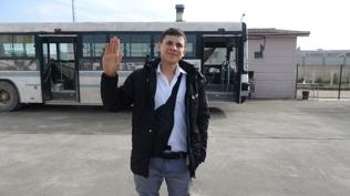 S�n�r kap�s�nda duygusal veda: Cumhurba�kan� Erdo�an'a te�ekk�r ediyorum