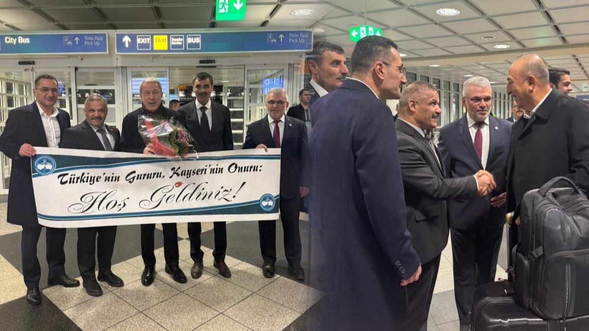 Türk heyeti Almanya'da heyecanla karşılandı