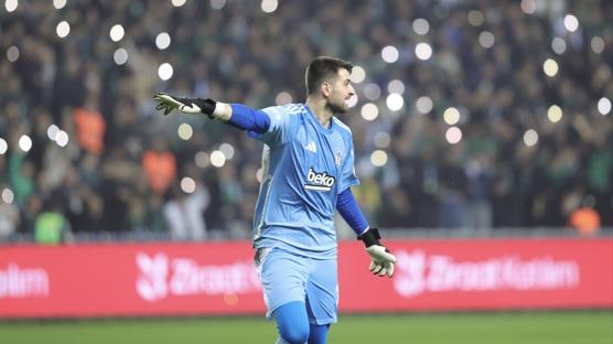 Be�ikta� kalesini gole kapatam�yor