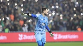 Be�ikta� kalesini gole kapatam�yor