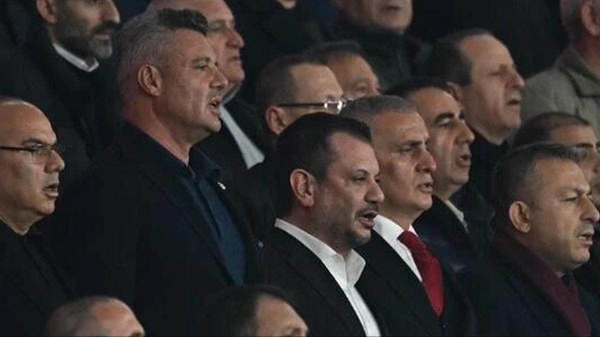 Derbide dikkat �eken kare! �� ba�kan yan yana