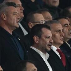 Derbide dikkat �eken kare! �� ba�kan yan yana