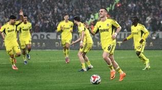 Fenerbah�e'den derbi sonras� pe� pe�e payla��mlar!