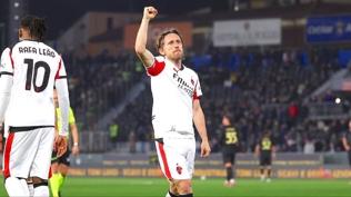 Milan, Pisa deplasman�nda kazand�