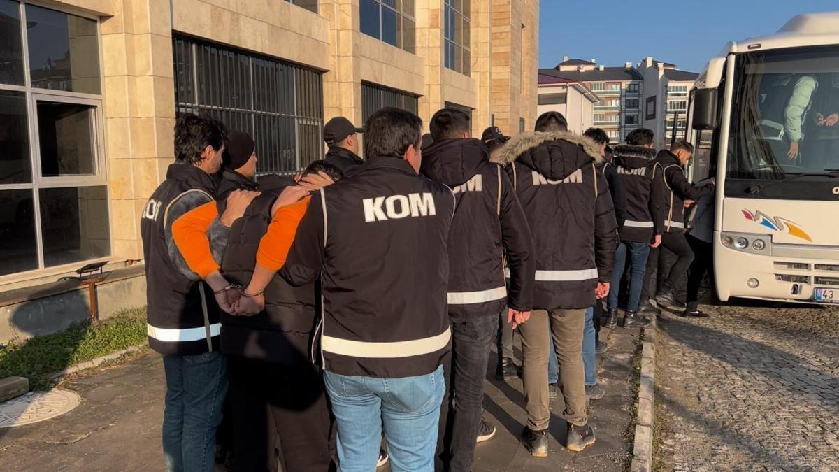 Milyarlarca liral�k para hareketi tespit edildi