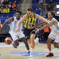 T�rk Telekom, Fenerbah�e Beko'yu a��rlayacak