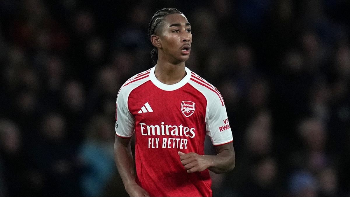 Arsenal turu erken ��zd�: Wigan'a 4 gol