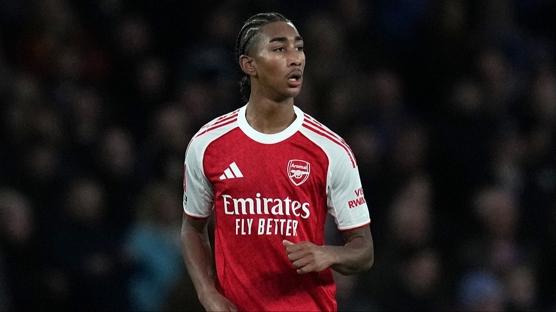 Arsenal turu erken ��zd�: Wigan'a 4 gol