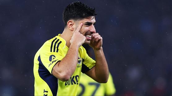 T�m �spanya Asensio'yu konu�uyor