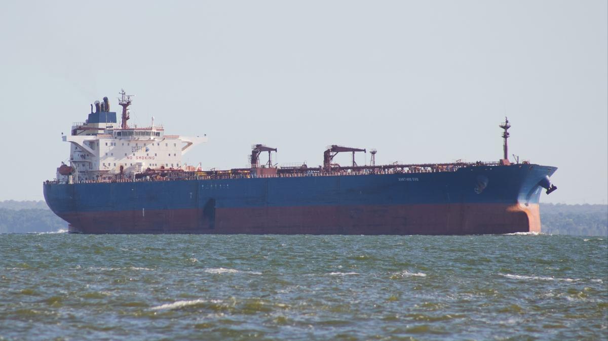 Pasifik'te sular durulmuyor... ABD, bir petrol tankerine daha el koydu