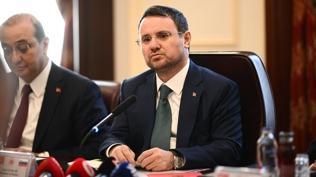 Bakan G�rlek'ten �srail'in Bat� �eria'da toprak gasb�n� resmile�tirme karar�na tepki