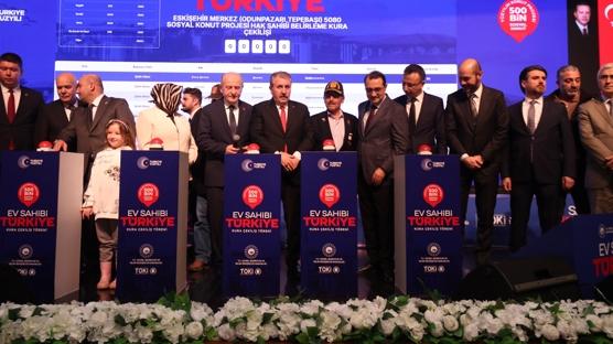 Eski�ehir'de  kura �ekimleri ba�lad�: 6 bin 55 aile ev sahibi olacak