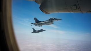 'F-35'lerin yaz�l�m�n� k�rabilirsiniz'