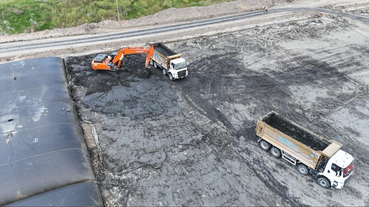 İzmit Körfezi nefes aldı: 110 bin kamyon çamur temizlendi