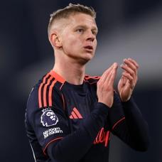 Oleksandr Zinchenko sezonu kapatt�
