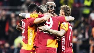 Galatasaray'�n konu�u Juventus