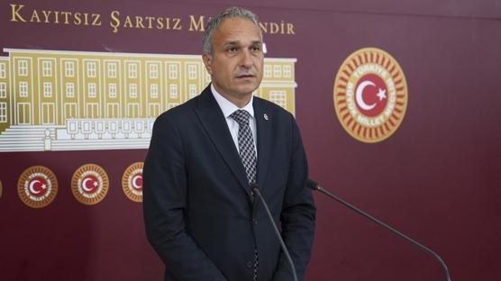 �z�a�da�, TBMM'de Kur'an kurslar�n� hedef ald�