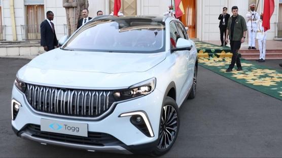 Cumhurba�kan� Erdo�an, Etiyopya Ba�bakan� Ali'ye Togg hediye etti