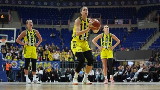 Fenerbah�e Opet'in konu�u Spar Girona