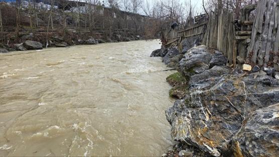 Isparta'da yaşlı adamın cesedi dere yatağında bulundu