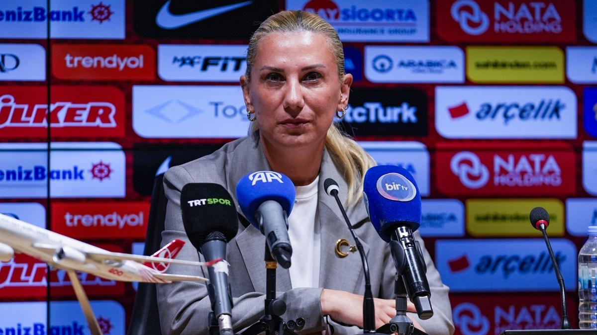 Necla G�ng�r K�ragas�: Oyunumuzun �zerine koyarak yukar�ya ��kmak istiyoruz