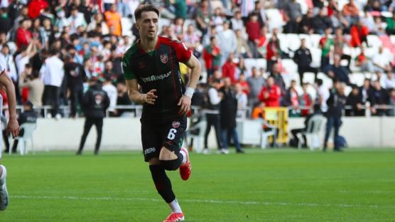 Alpay Ero�lu'ndan Kar��yaka'ya k�t� haber