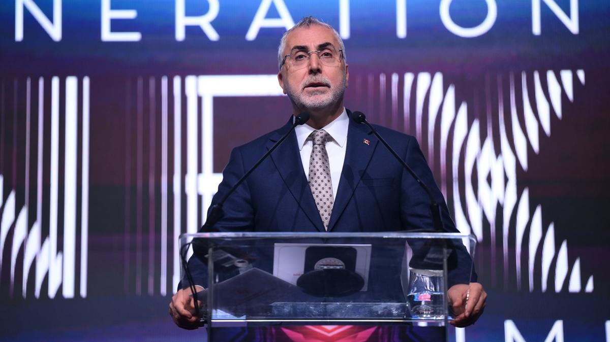 Bakan I��khan'dan 'e-devlet' vurgusu: En �ok hizmet sunan kurumuz