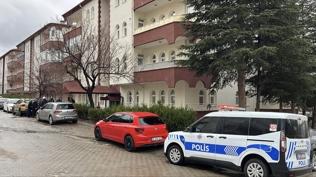 E�ini ac�mas�zca b��aklad�: Ka�arken trafik kazas� ge�irdi