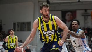 Fenerbah�e Beko'da Nicolo Melli ameliyat edildi