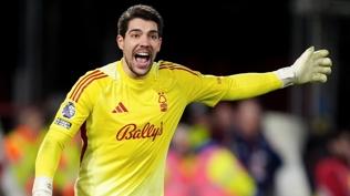 Fenerbah�e ma�� �ncesi Nottingham Forest kadrosunda zorunlu de�i�iklik