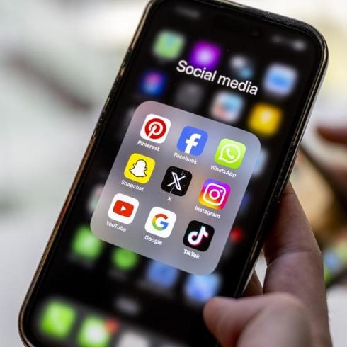 Gabon'da sosyal medya eri�imi engellendi