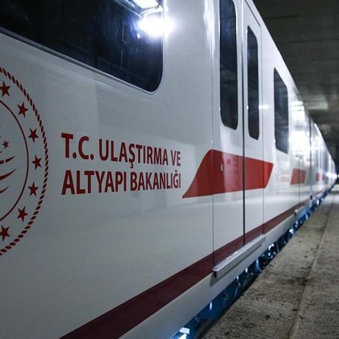 Gayrettepe-�stanbul Havaliman� metrosunda 14 �ubat rekoru: 50 bine yak�n yolcu seyahat etti