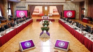 Komisyonda tarihi 'Türkiye Uzlaşısı'! Dikkat çeken 'Umut hakkı' ve 'kayyum' detayı