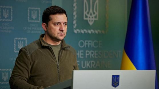 Zelenskiy'den ABD'ye uyar�: Ukrayna'y� zorlamay�n