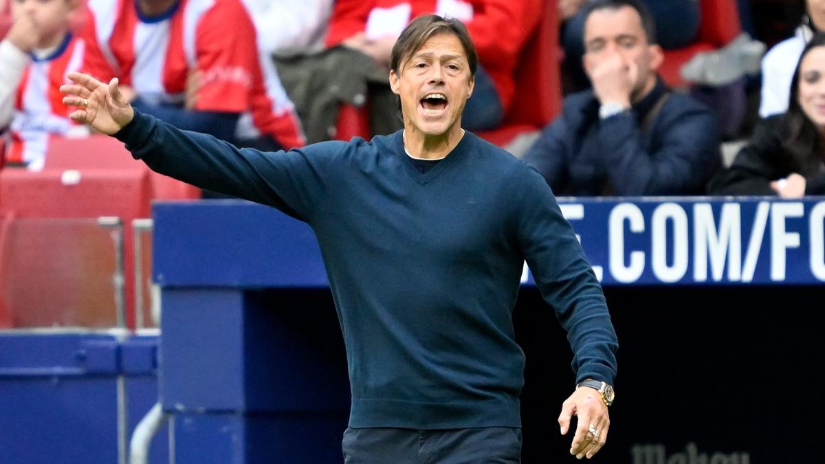 Alaves-Sevilla ma��nda sinirler gerildi! Almeyda'ya 7 ma� men cezas� verildi