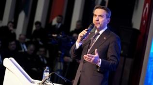 Bakan Bayraktar: Türkiye'den çok önemli beklentiler var