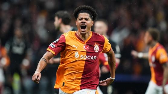 Galatasaray'�n iki y�ld�z� yer ald�!