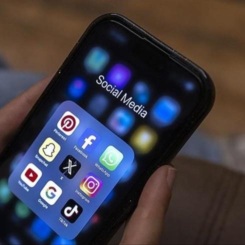 Dikkat �eken sosyal medyada plan�! 48 saat i�inde kald�r�lmas� zorunlu hale getirilecek