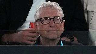 Epstein gölgesi büyüyor: Bill Gates zirve konuşmasını iptal etti