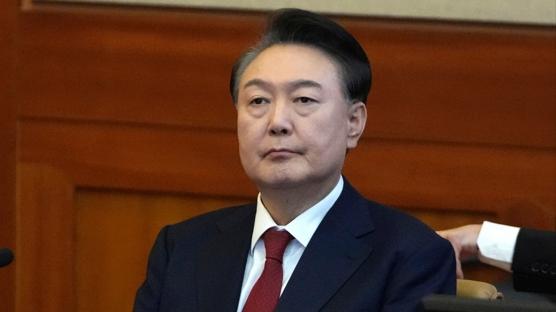 S�k�y�netim ilan� �lkeyi kar��t�rm��t�: Yoon'a m�ebbet hapis cezas�